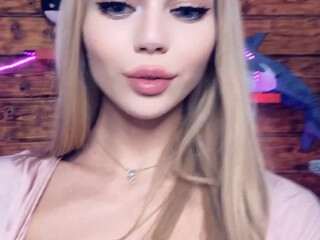 iammery   young slut masturbating with sex toy