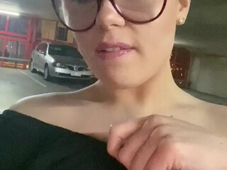 Scarlett_Jones Extravagant brown