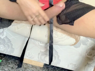 Yasmim Dornelle fat woman punishes clit