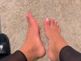 Yasmim Dornelle Pink fan