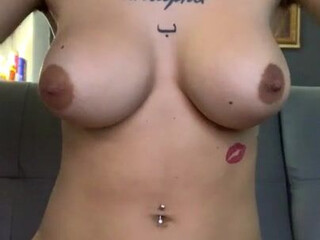 White Chinaa Busty girl