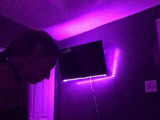 White Chinaa fucks herself in pink dildo