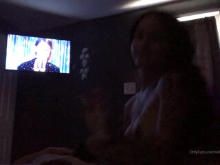 White Chinaa bitch with huge booty caresses hairy cunt