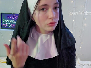 Tessa Winters busty latina massages nipples