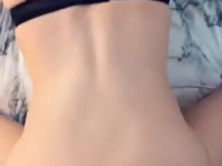 Chelsea Marie aka xxxchelseamarie luxurious blonde straddled sex toy