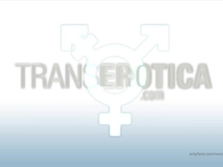 Chelsea Marie aka xxxchelseamarie shy young lady fingering sex toys