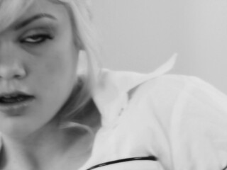 Riley_Steele puts on bra bitch