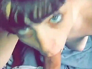 Luna_raise ardent slut licks dildo