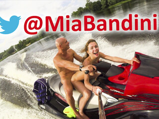 ManyVids Mia_Bandini__Purple_Bitch blissful bitch pulls pussy