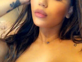 dominiquebarbi Hot babe