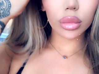 dominiquebarbi Depraved Latina Cums