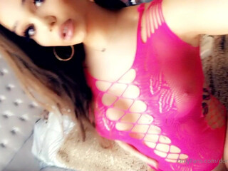 dominiquebarbi mature masturbates in front of webcam