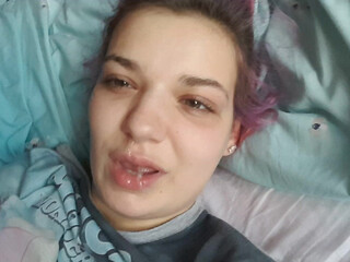 ManyVids.com Bad_Dolly Hot brunette