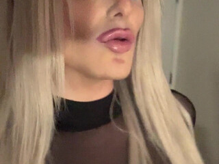 Tatianathebody Charming coquette