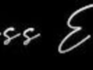 Mistress Euryale Piquant woman