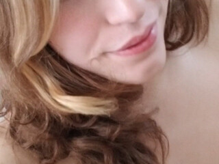 Izzy Wilde  Charming female