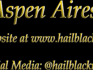 Queen Black Mamba showing her butt