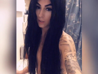 Kendall Vuitton   alluring woman shows vulgar essence