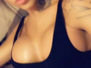 Kendall Vuitton   hot brunettes show shaved holes