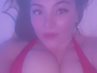 Busty Klara 27 april 2020