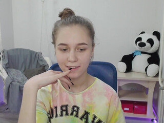 littlebabu01 bitch in stockings tightly hammering herself with a bottle