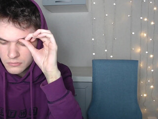 lilkrystal ambitious thing handjob pussy