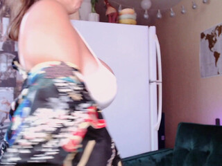 kawaiiii_tiiitiies Good bitch