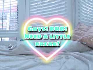 terryadorable babe in stockings fucks ass