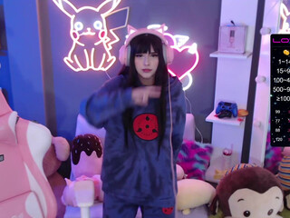 soon_lee charming ladies lend themselves to lust