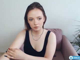 sonya_blade9 sexy lady fucks shaved holes