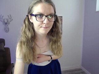 lanaheist busty young lady rides sex toy