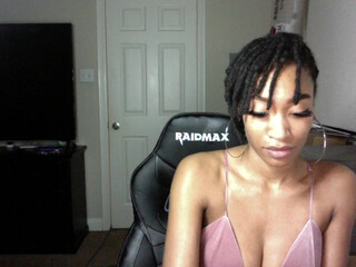 sexyslimjayyy Pretty confused