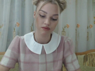 qeensgambit cute coquette strips in the kitchen