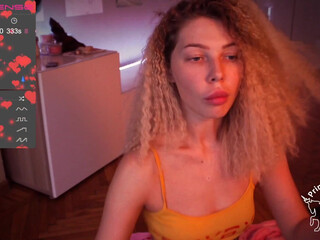 princess_unicorn Cute latina