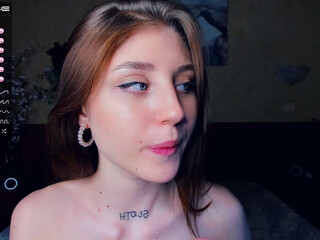 evalanis cute whore pounding