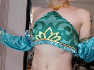 RosieKawaii red