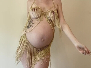 thejensensplay mature bitch spreads her sexy legs