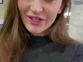 akadanidaniels female in stockings having fun with a phallus
