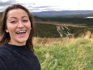 akadanidaniels busty babe deep sucking dick
