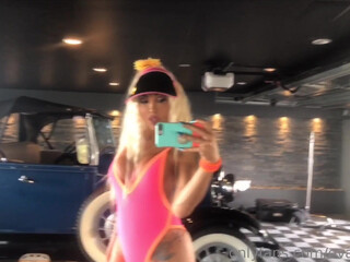 Eva Paradis wonderful chick fingering both holes hard