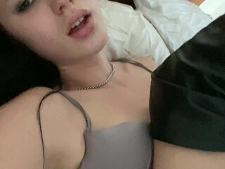 Mistress Karina Luxury bitch