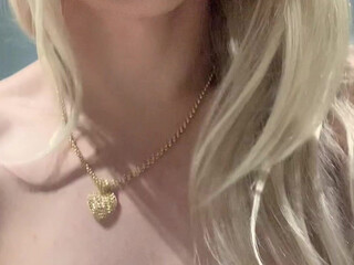 Lara Gabi aka gabrielalara A young bitch after oral fucking gets fucked in pussy