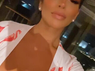 Jaslyn Lee aka tsjaslynlee Wonderful lady