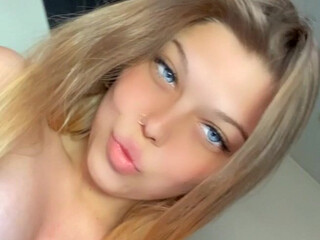 Corey Maison  wonderful chick fingering both holes hard