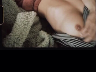 leolulu_xxx gorgeous bitch caresses big boobs