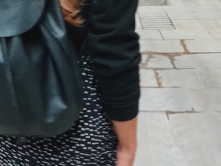 leolulu_xxx in  private e agreed to take off her underwear