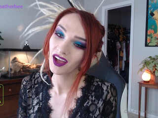 Violet Weatherbee busty passion licks nipples