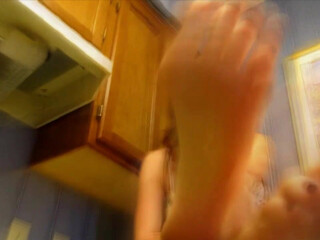 Victoria-Banxxx_[WeakforFeet] 16 September 2020