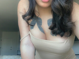 Felicity Greens onlyfans Hot lady