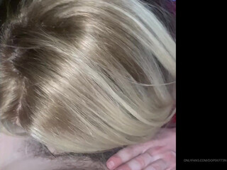 Dopekitt3n aka Dopekitt3n1 onlyfans pretty lady gently masturbates cunt